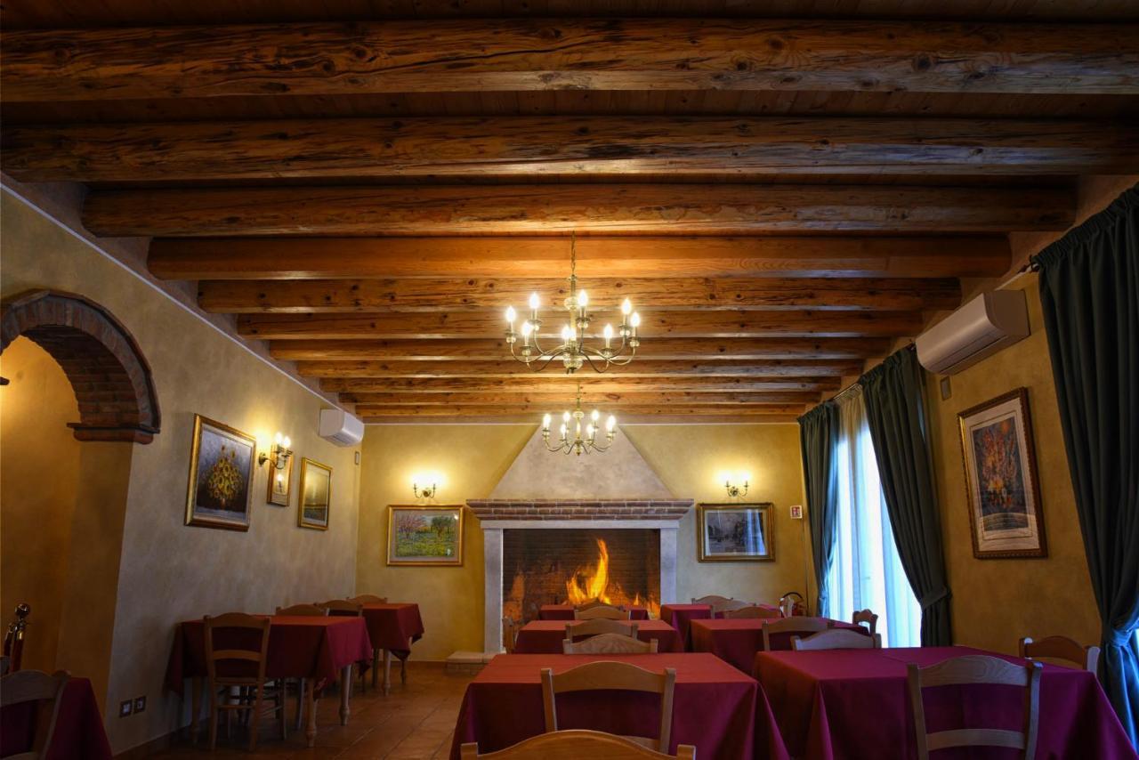 Agriturismo Corte Benetti Rovigo Exteriör bild