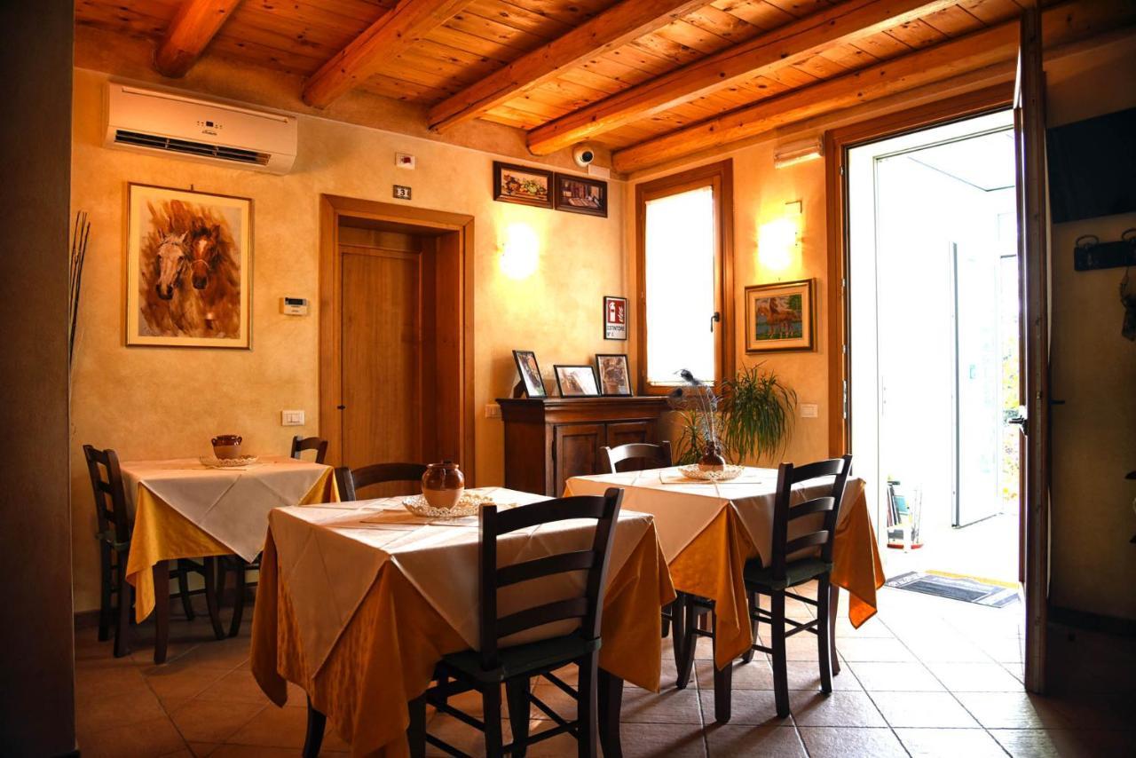 Agriturismo Corte Benetti Rovigo Exteriör bild